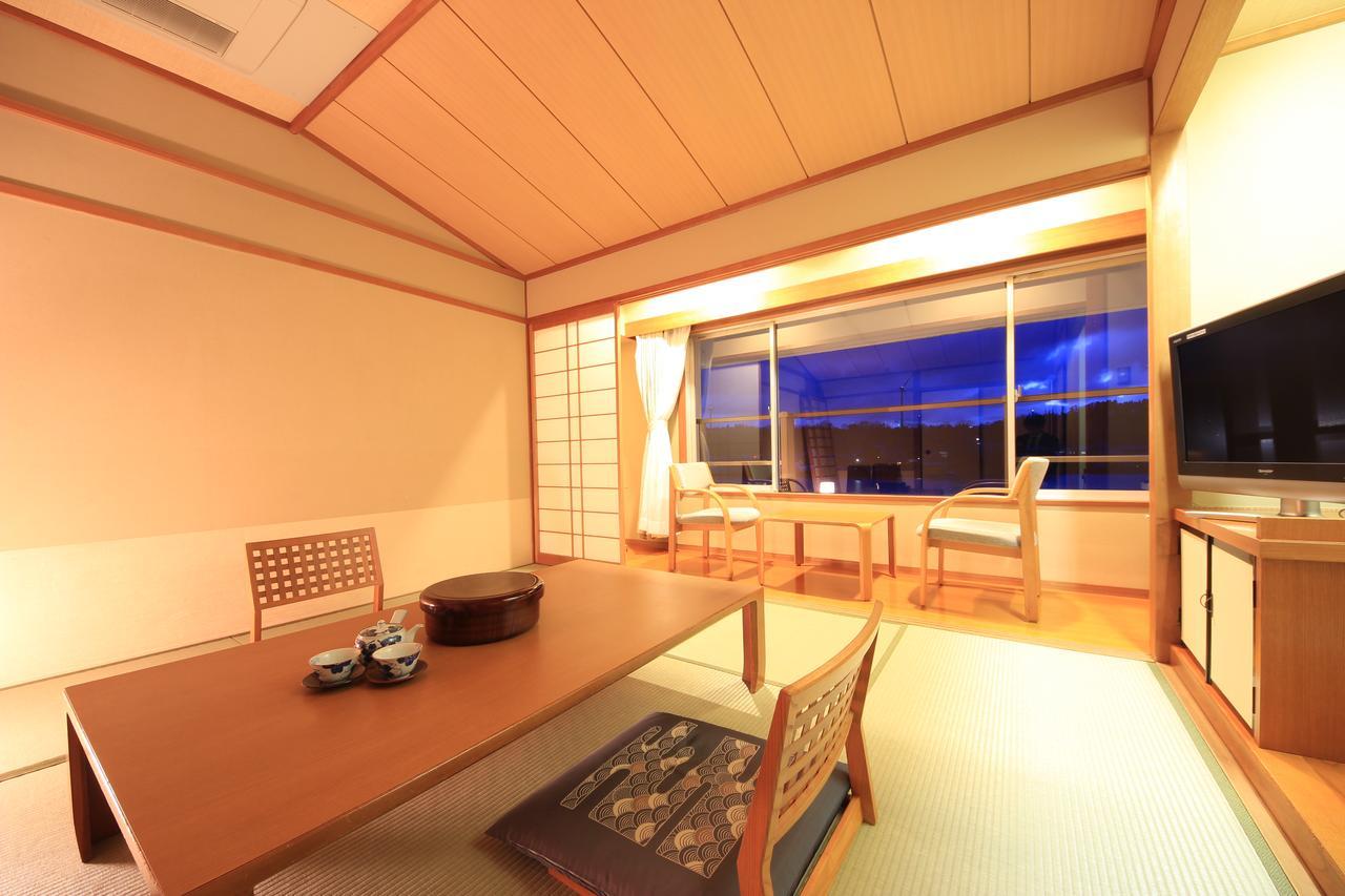 อะวะระกิตะงะตะ ออนเซน โคะฮันโซะ ฮะนะยุระอิ Hotel Awara ภายนอก รูปภาพ